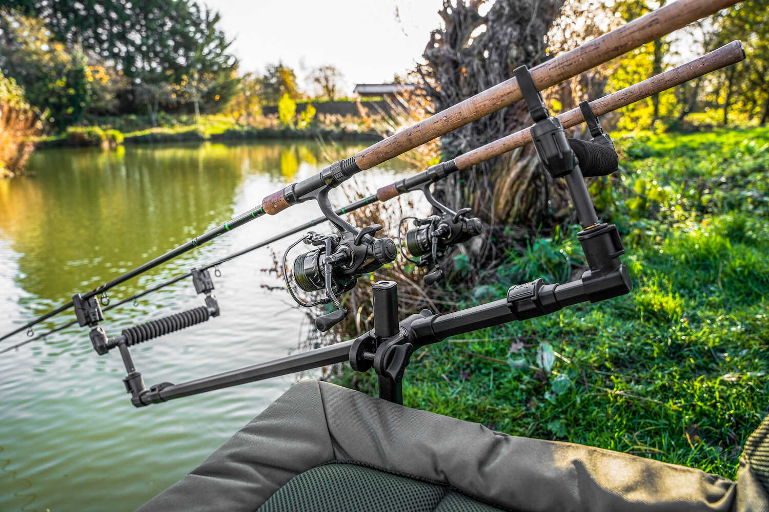 Korum Any Chair XS Two Rod Arm and Rests Matchman Supplies